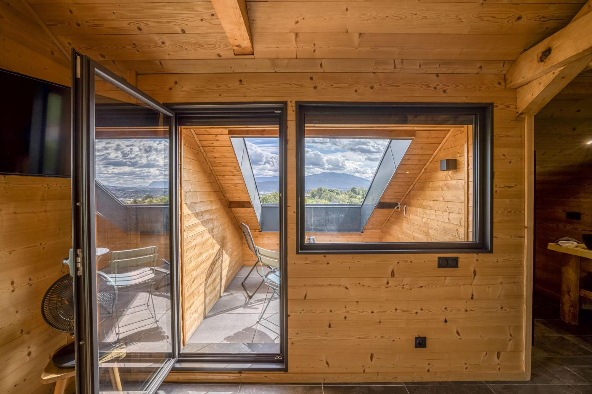 L'Ecureuil: Spacious Chalet-Style Duplex with Mountain Views Epagny Metz-Tessy Exterior photo