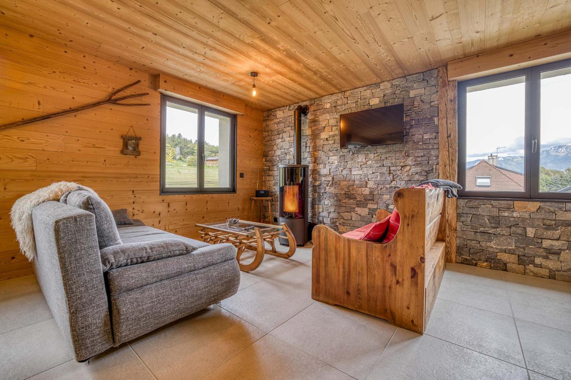 L'Ecureuil: Spacious Chalet-Style Duplex with Mountain Views Epagny Metz-Tessy Exterior photo